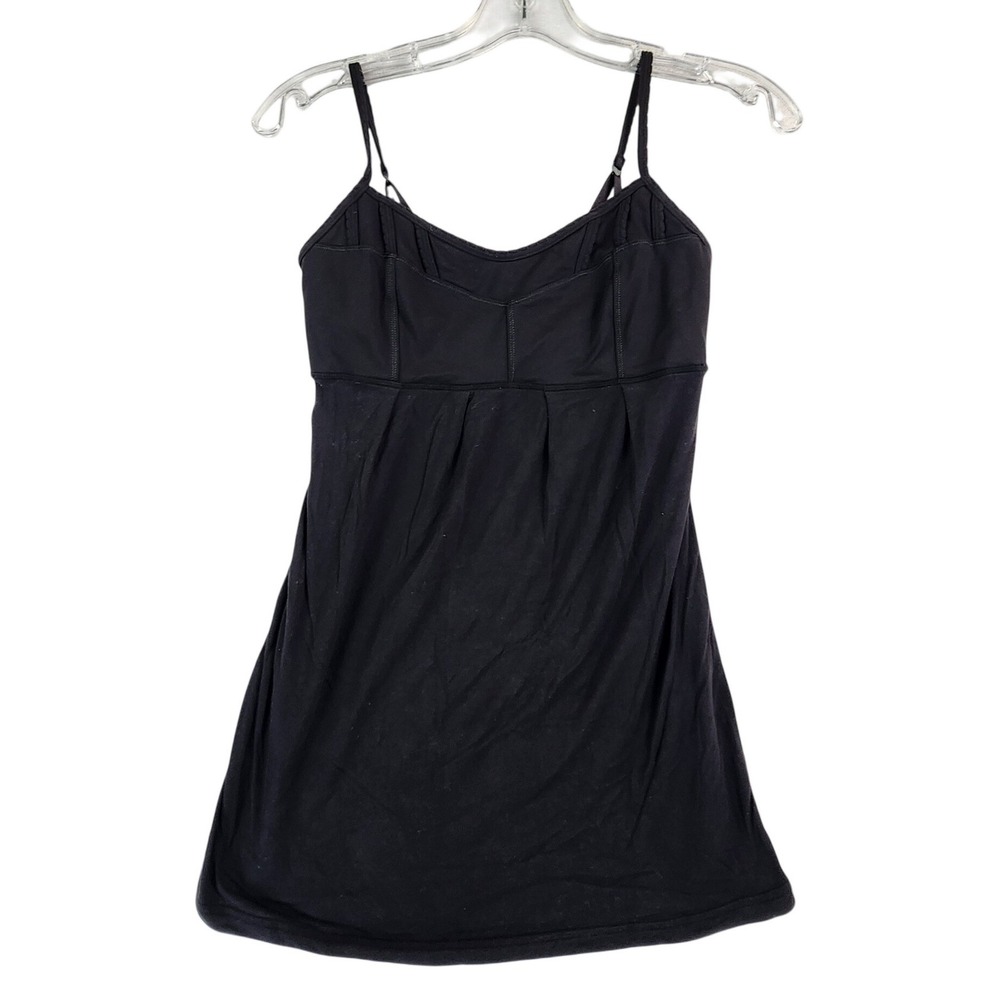 Under Armour Medium Black HeatGear Shelf Bra Cami Tank Top Athletic Gym Yoga